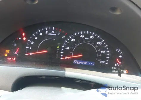 2011 Toyota Camry Le z USA, uszkodzony, nr VIN 4T1BF3EK3BU151957